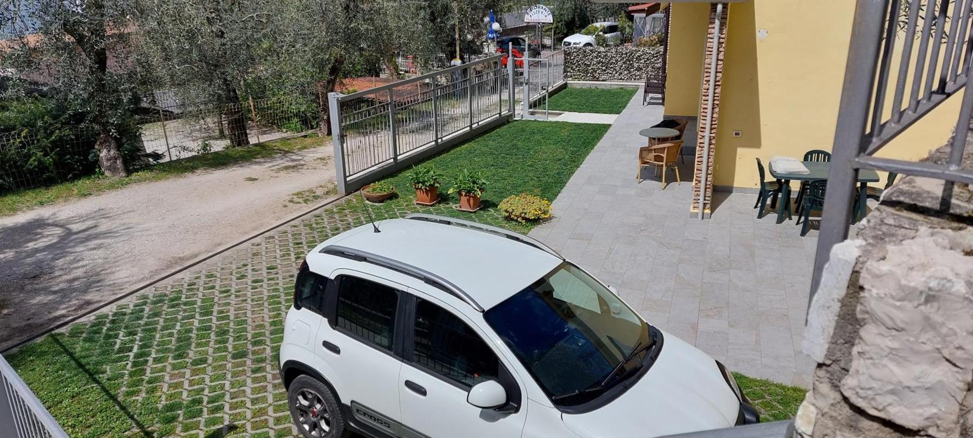 Marigarda Apartments Assenza di Brenzone Extérieur photo